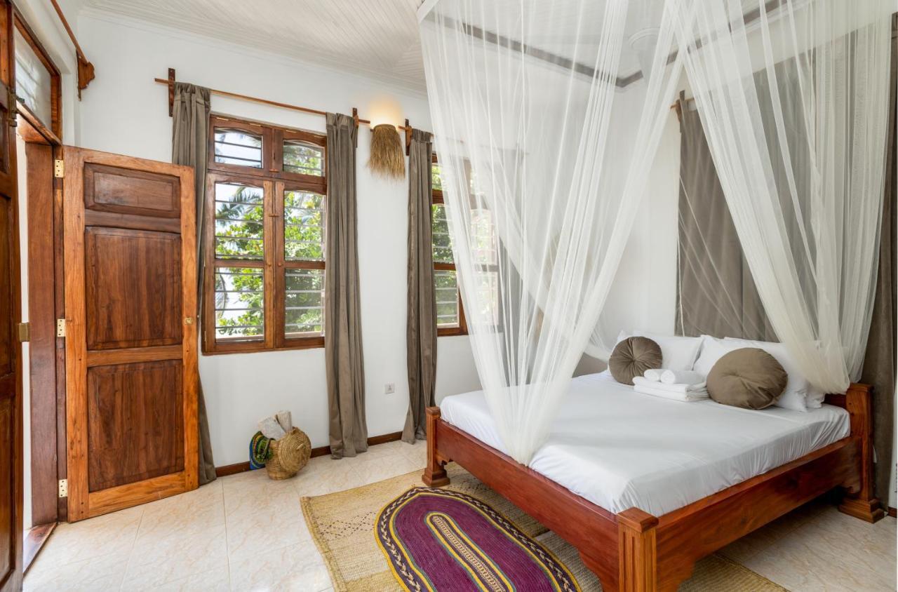 Kima Serviced Beach House & Suites Bwejuu Kültér fotó