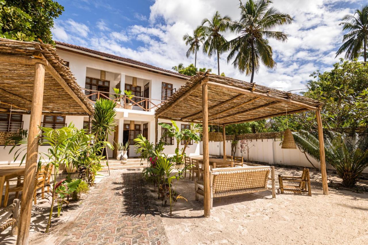 Kima Serviced Beach House & Suites Bwejuu Kültér fotó