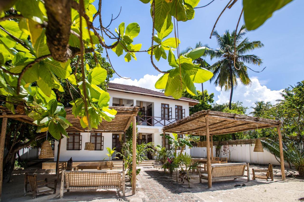 Kima Serviced Beach House & Suites Bwejuu Kültér fotó